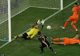 2010 fifa world cup south africa™. Everton In Talks With Fulham Goalkeeper Maarten Stekelenburg As Ronald Koeman Looks To Bolster Goalkeeping Ranks Daily Mail Online