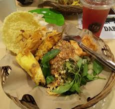 Rekomendasi bubur ayam di nganjuk. 7 Wisata Kuliner Yang Populer Di Nganjuk Pariwisataku