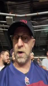 Au match des Alouettes avec des ami