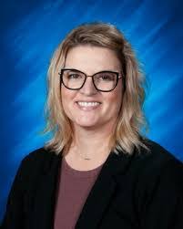 Kristen Plank's Instagram, Twitter & Facebook