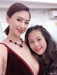 More images for 翁虹 » 52æ­²ç¿è™¹ç¾åœ¨é•·é€™æ¨£ å¤§ç§€ æ·±ä¹³æº ç´°è…¿ é‹å‹•ç…§ å…¬é–‹é€¼æ­»äººçš„é‹å‹•èœå–® æ¯å¤©é‹å‹•2å°æ™‚ å–æ¸…è…¸èƒƒæžœæ± Yahooå¥‡æ'©é›»å½±
