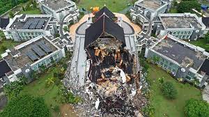Gempa bumi mengguncang kawasan majene, mamuju dan sekitarnya, di wilayah provinsi sulawesi kemudian, gempa dengan magnitudo 6,2 mengguncang wilayah majene dan terasa hingga mamuju. Pln Pulihkan 58 Persen Gardu Terdampak Gempa Mamuju Majene Bisnis Tempo Co