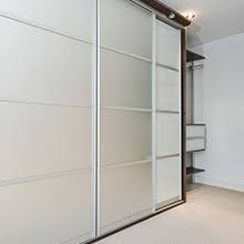Comment Poser Une Porte De Placard Coulissante Fiche Conseil Bricomarche