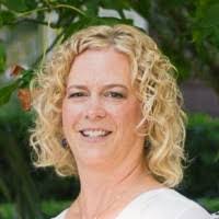 Jayne Hillman's Instagram, Twitter & Facebook