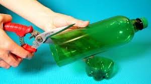 Image result for plašič krtků z pet lahve