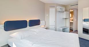 5 minutes from the airport and 15 minutes from downtown zurich. Zimmer Hotel Welcome Inn Zurich Flughafen Kloten Welcome Hotels