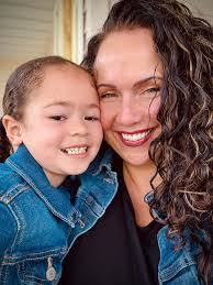 Katie Pulliam's Instagram, Twitter & Facebook