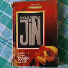 Ada yang membandingkannya dengan penulis. Siri Bercakap Dengan Jin Buku 7 Books Stationery Books On Carousell