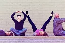 Keluarga menurut hukum umum (common law family): 23 Foto Keluarga Yang Dijamin Bakal Bikin Kamu Tampil Manis Tapi Unik