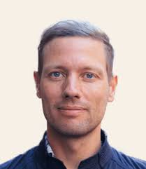 Bryan Johnson's red light therapy protocol explained