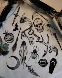 Mountains symbolize grace, dignity, and staying calm in times of trouble. Gothic Flash Art Tattoo Ideas Novocom Top
