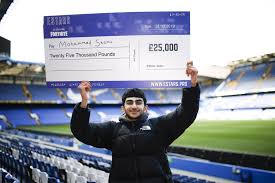 Here's everything you need to know about it, including its start and end times, rules, matchmaking system, prize and more. 16 Year Old Wins Estars Fortnite Tournament At Stamford Bridge Esports News Uk