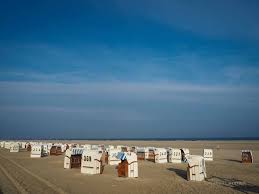 Es handelt sich um den einzigen grundmoränensee ostfrieslands. Tipps Fur Ostfriesland Schonste Orte Beste Strande Unterkunfte