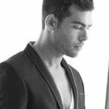 David Wachs's Instagram, Twitter & Facebook