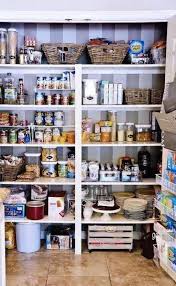Avant Apres 10 Photos Qui Prouvent A Quel Point Une Bonne Organisation Peut Tout Changer Page 2 Sur 2 Rangement Placard Cuisine Organiser Un Placard Rangement Cave
