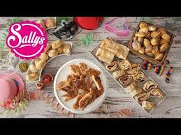 Diese Herzhaften Kekse Sind Ein Toller Snack Zum Mitnehmen Fur Ein Buffet Oder Einfach Fur Zwischendurch De Herzhaftes Fingerfood Fingerfood Faschingsrezepte
