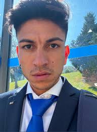 Dear Cucumers, Laura kindly allowed me to post this here. I also tried the  Cucumis forum, but unfortunately, things have become a bit quiet there. So  I was hoping to still reach