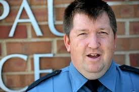 St. Paul cop, shot in face, honored by vets' group