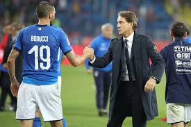 Stasera tv, la guida tv facile per vedere subito tutti i tuoi programmi tv di oggi. Nations League Stasera Olanda Italia Gente D Italia