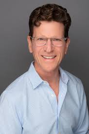 Sky Lounge Ask the Flag 2023