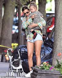 Does irina shayk drink alcohol?: Irina Shayk Showcases Her Long Toned Legs While Taking Her Daughter Lea For A Walk In New York City Daily Mail Online