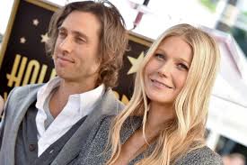 Gwyneth paltrow daily — твой лучший ресурс на платформе vk.com. Gwyneth Paltrow And Brad Falchuk Have Ideal Marriage Where They Don T Live Together Vanity Fair