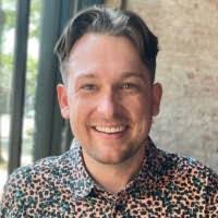 Joshua Woodward's Instagram, Twitter & Facebook