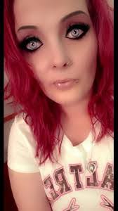 Toni Whitson's Instagram, Twitter & Facebook