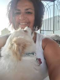 Hi there, I hope you're all doing well! My name is Ana and I'm an animal  naturopath working here in Portugal. I support pet owners with holistic,  natural care for their animals,