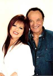 Maybe you would like to learn more about one of these? Korda Gyorgy Mindenkit Meglepett Van Egy 40 Eves Lanya Femcafe