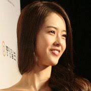 She's been seen in the drama answer me 1994 and you're every word she says in the movie is full of eagerness and happiness but it all comes from her passion. About Go Ara South Korean Actress 1990 Biography Filmography Facts Career Wiki Life