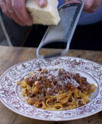 The first time that i used the app i used it to cook jamie's bolognese ragu with tagliatelle. Jamie Oliver Bolognese Tagliatelli Gennaro Contaldo Facebook
