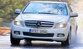 Die wichtigsten punkte beim auto kaufen sind die überprüfung beziehungsweise ein kostenloser test des fahrzeugs, also die probefahrt sowie die prüfung der entsprechenden dokumente. Mercedes C Klasse W 204 203 Gebrauchtwagen Kaufen Autozeitung De
