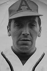 Don Smallwood MBE.jpg