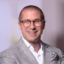 Kristi Lamar (@kmlamar)