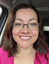 Sharon Orchard's Instagram, Twitter & Facebook