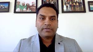 Adrian Davidson's Instagram, Twitter & Facebook