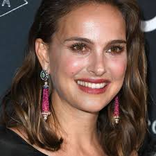 Having pale skin may be beautiful but it isn't always easy. The 4 Best Hair Colors For Brown Eyes A Visual Guide