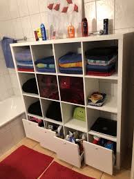 Viel Krimskrams Und Wenig Platz Wer Kennt Das Nicht Gerade Im Badezimmer Braucht Man Immer Platz F R Beauty Produkte Kallax Ikea Ikea Kallax Shelf Kallax Shelf