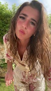 Jessica Mcginley's Instagram, Twitter & Facebook