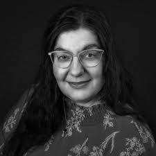 Natalie Mott's Instagram, Twitter & Facebook