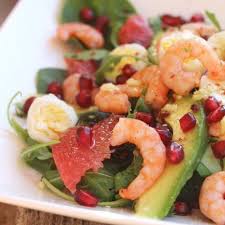 Salade D Avocats Pamplemousse Rose Grenade Et Crevettes Salade D Avocat Recettes De Cuisine Recette