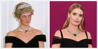 George's chapel in windsor for the marriage of her cousin prince harry to meghan markle this past may, she sparked a. 15 Photos Of Princess Diana Lady Kitty Spencer Dressed Alike