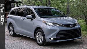 Find a new sienna at a toyota dealership near you, or build & price your own toyota sienna online today. 2022 Toyota Sienna Woodland Special Edition Exterior Interior Youtube