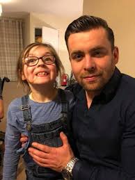 Overcoming childhood trauma through therapy and self-love