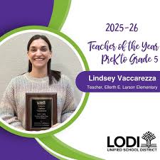 Please join us in welcoming Dara Jensen as the Vice Principal at  @creekside_elementary. Previously, she served as the Vice Principal at  @westwood_dolphins.