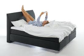 Der erwerb eines neuen bettes ist meist nicht ganz günstig. Boxspringbett Auf Raten Bestellen Bei Yak Einfach Unkompliziert