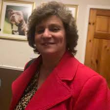 Only half a syn for the whole pot, Aldi. Raspberry and strawberry  flavours😋🍓