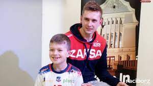 Kapitan zespołu zostaje na pokładzie! Mateusz Bieniek Odwiedzil Raciborz Raciborski Portal Internetowy Raciborz Com Pl