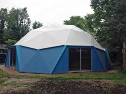 Below are 22 best pictures collection of modern geodesic dome homes photo in high resolution. R Buckminster Fuller And Anne Hewlett Dome Home Wikipedia